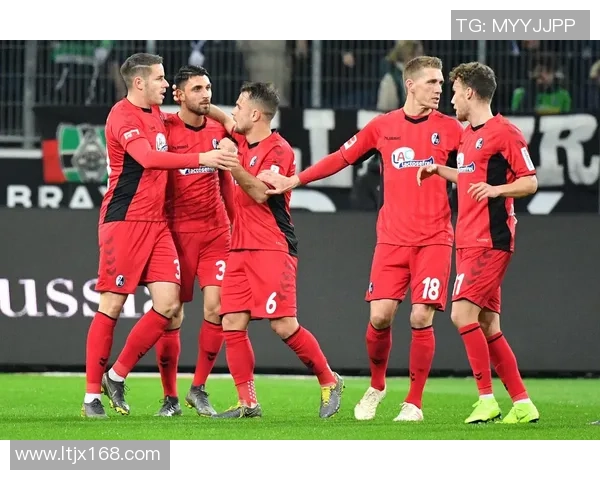 德甲精彩对决拜仁大胜莱比锡补时绝杀点燃全场热情与转会传闻交织