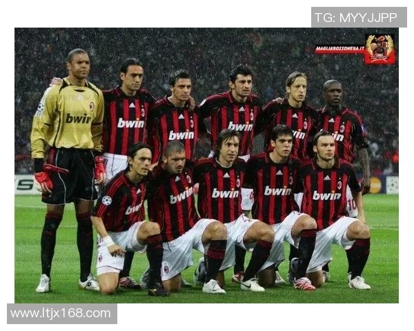 国王杯激战AC米兰绝杀曼联全场沸腾战术解析与精彩瞬间回顾 国王杯激战AC米兰绝杀曼联全场沸腾战术解析与精彩瞬间回顾