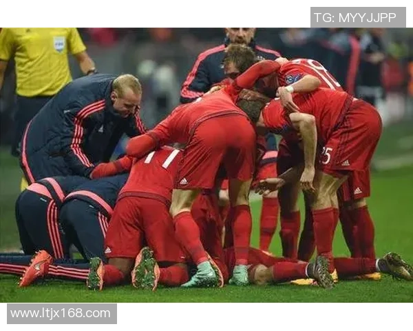 波尔图惊险逆转巴黎圣日耳曼红牌争议引发全场热议